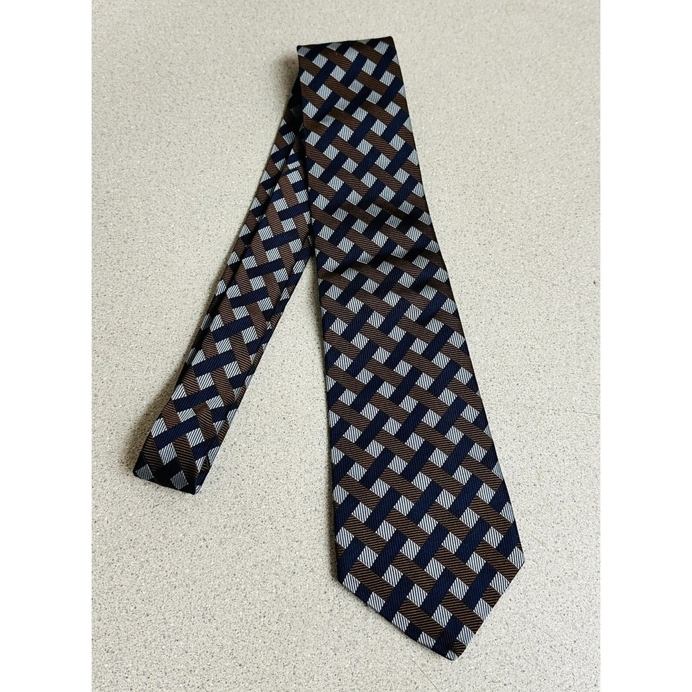 BURBERRY LONDON GEOMETRIC/BLUE Men's Neck Tie 3.5" W BY 56" L